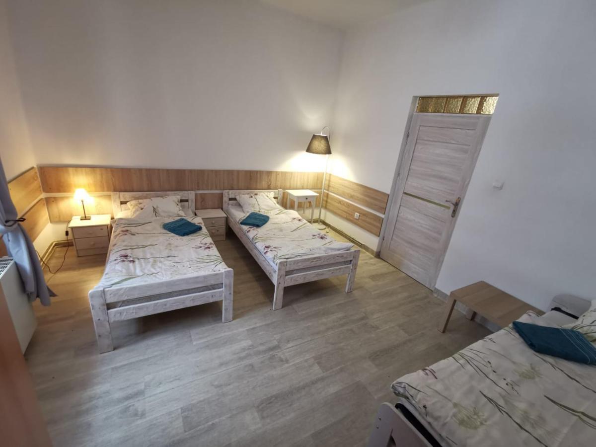 Osrodek Wypoczynkowy Radosno Hotel Sokolowsko Kültér fotó