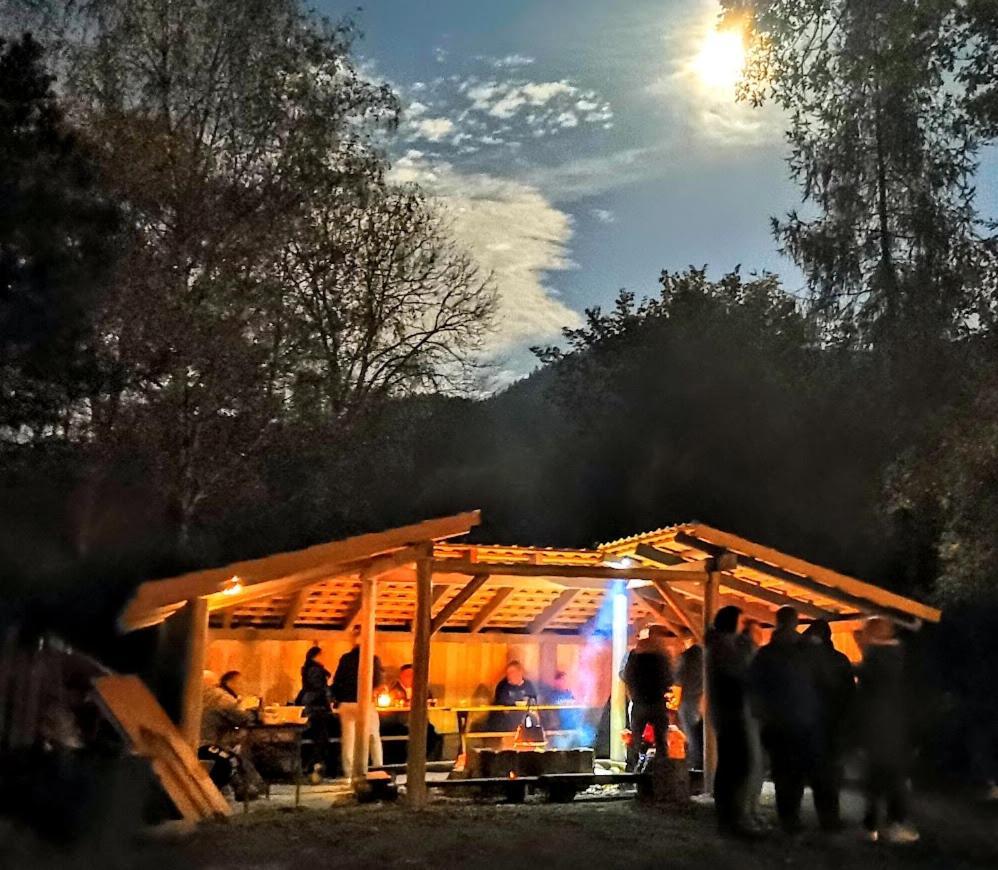 Osrodek Wypoczynkowy Radosno Hotel Sokolowsko Kültér fotó