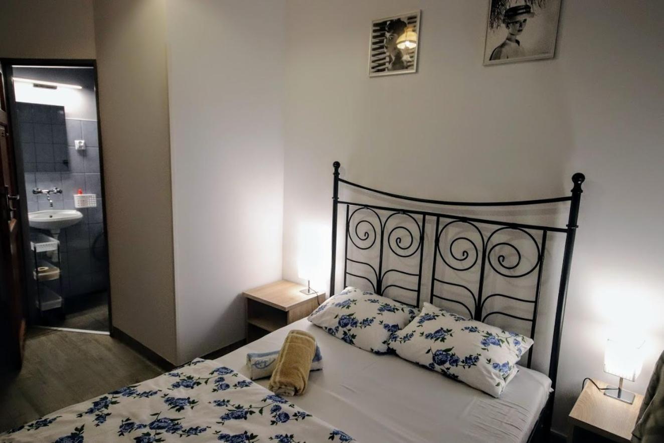 Osrodek Wypoczynkowy Radosno Hotel Sokolowsko Kültér fotó